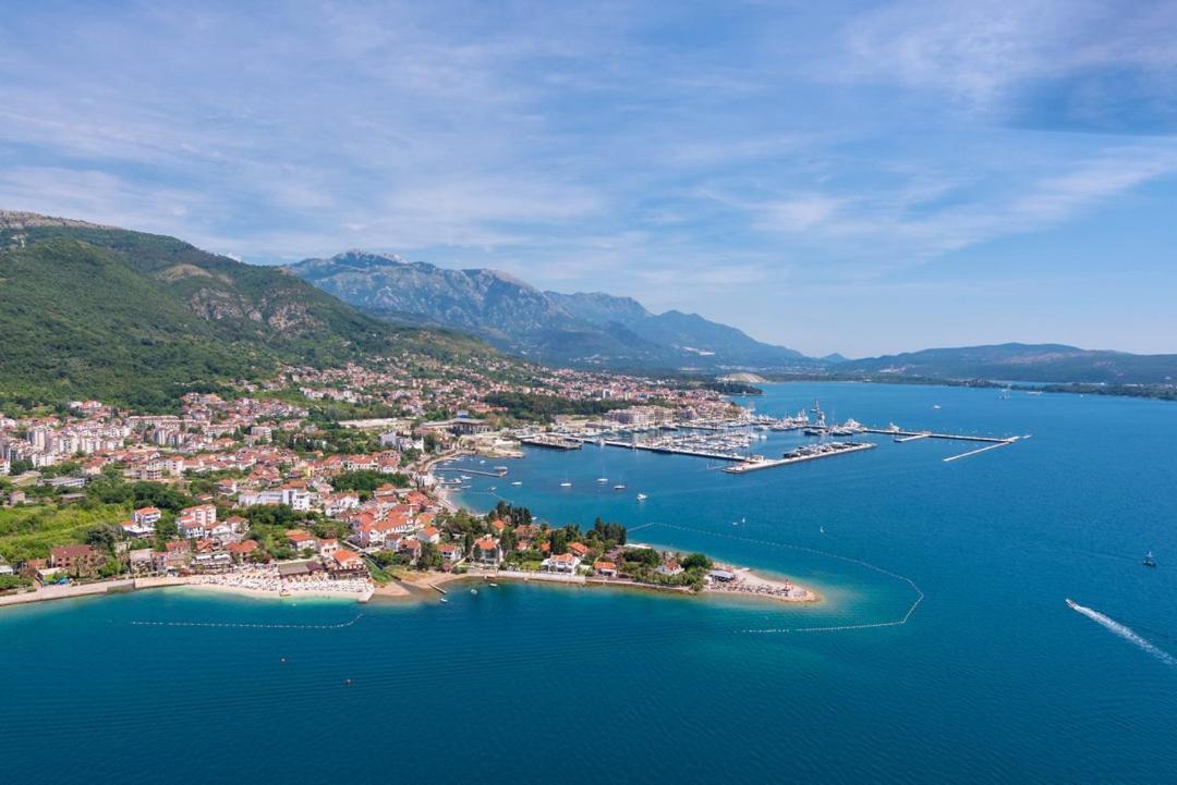 Boka Di Mare Apartment Tivat Ngoại thất bức ảnh