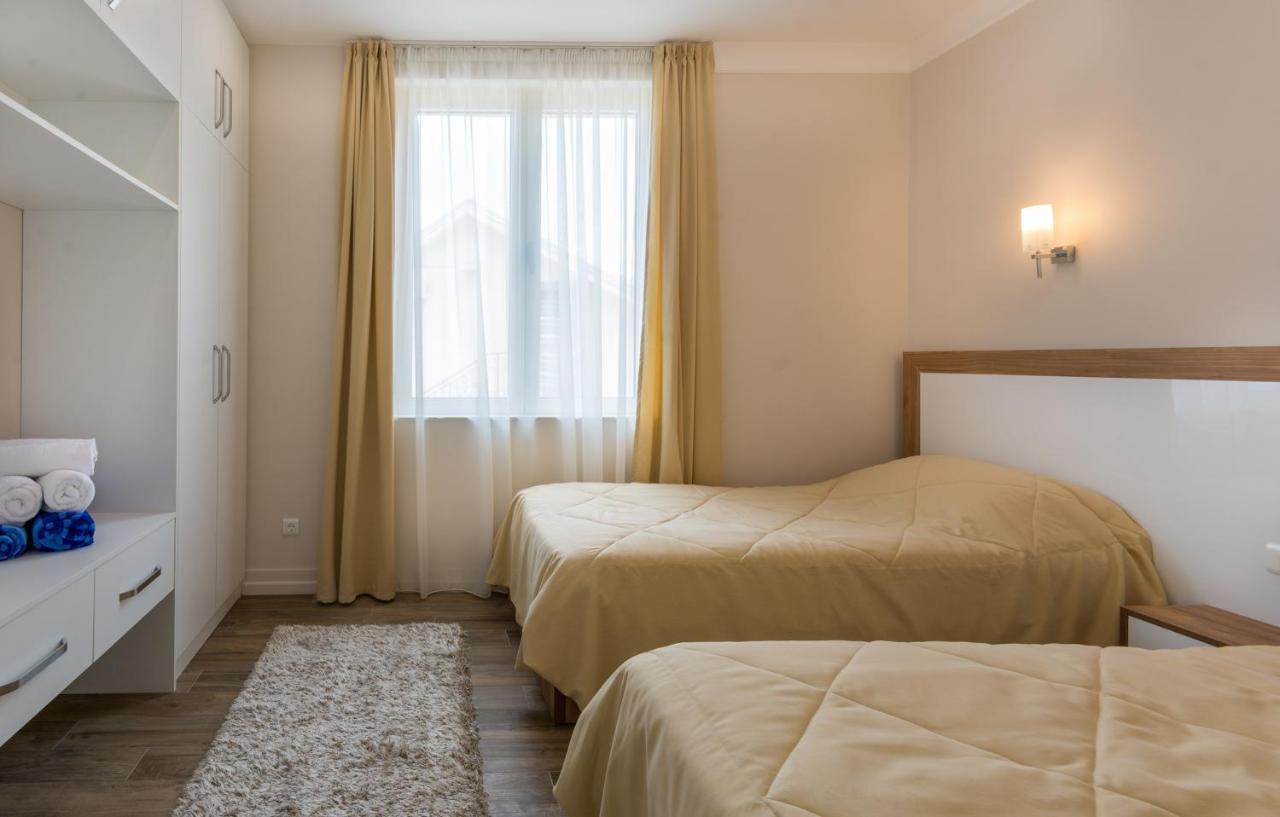 Boka Di Mare Apartment Tivat Ngoại thất bức ảnh